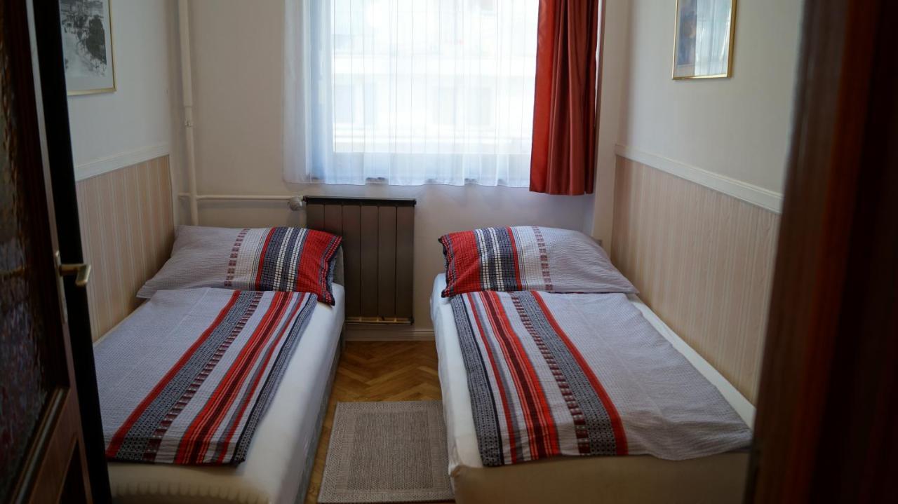 Apartment Sinko - Free Garage Parking, Central, 2 Bedrooms 4 Single Beds, Flexi Check-Out Будапешт Экстерьер фото