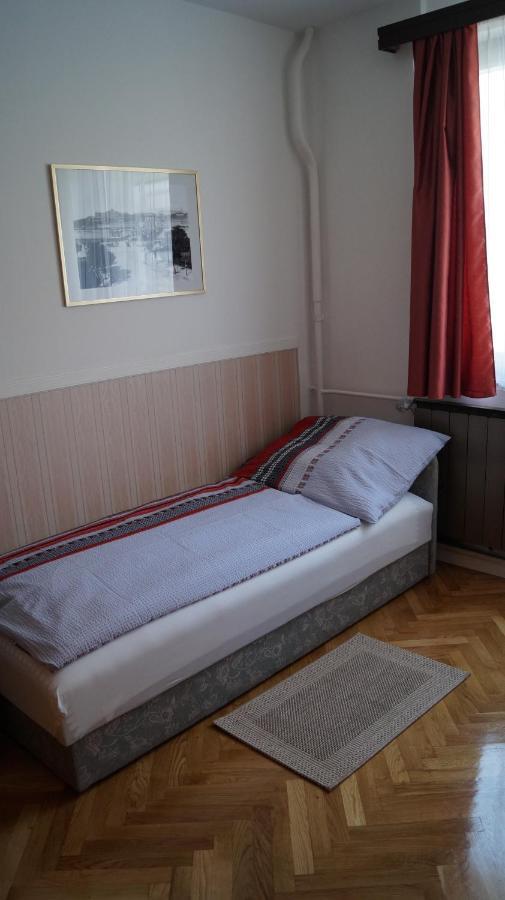 Apartment Sinko - Free Garage Parking, Central, 2 Bedrooms 4 Single Beds, Flexi Check-Out Будапешт Экстерьер фото