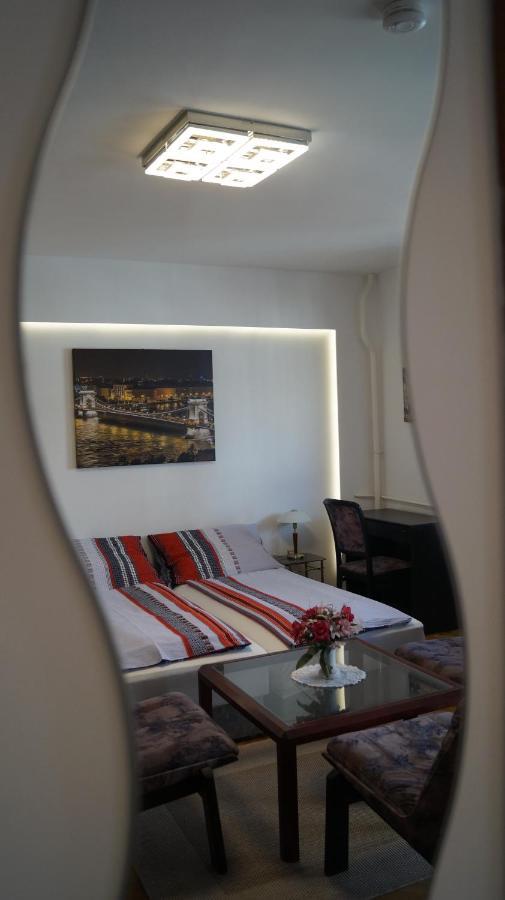 Apartment Sinko - Free Garage Parking, Central, 2 Bedrooms 4 Single Beds, Flexi Check-Out Будапешт Экстерьер фото